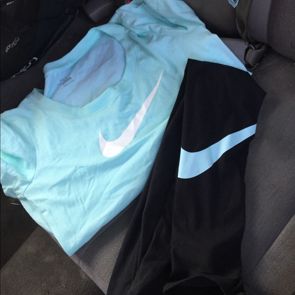 8 adidas dresses small-large 2smalls Nike fits